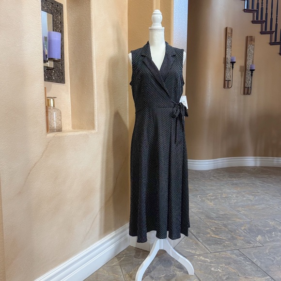 DKNY
Women's Printed Tie-Waist Sleeveless A-Line Dress - Picture 7 of 11